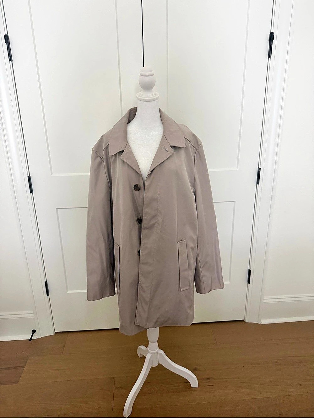 Calvin Klein Men’s Taupe Lightweight Rain Coat
